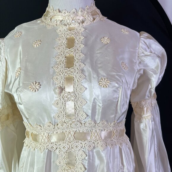 Vintage 60s or early 70s Cream Wedding Dress Lace High Waist *Flaws - Picture 7 of 16